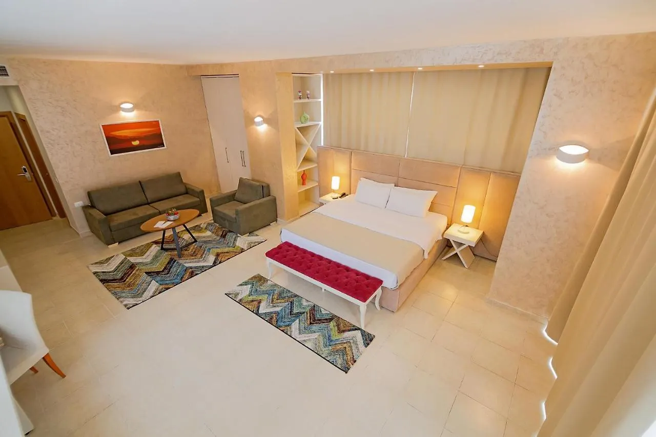 ****  Horizont Hotel Durrës Albania
