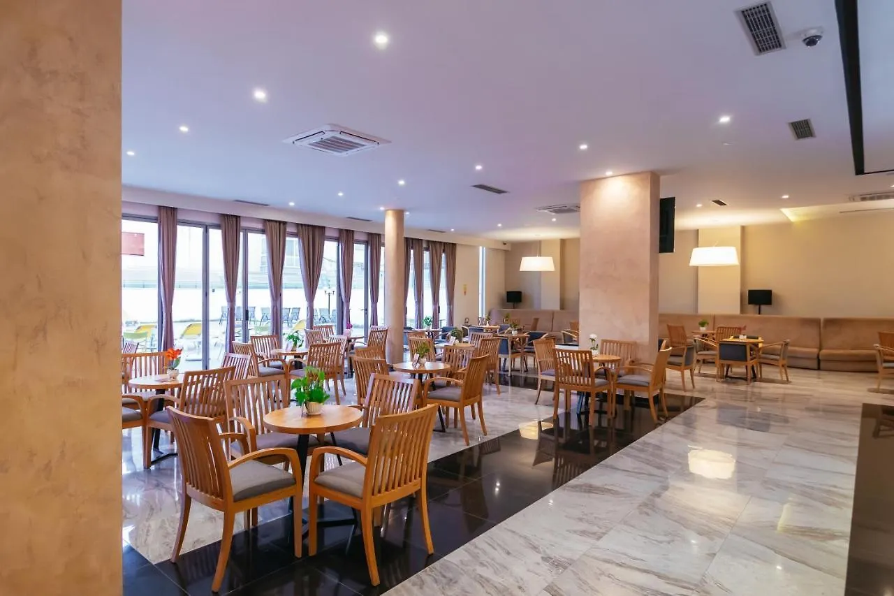 Horizont Hotel Durrës 4*,